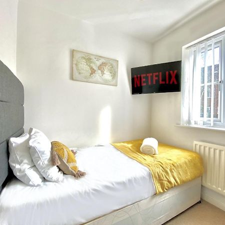 Walsall Group Accommodation Eksteriør bilde
