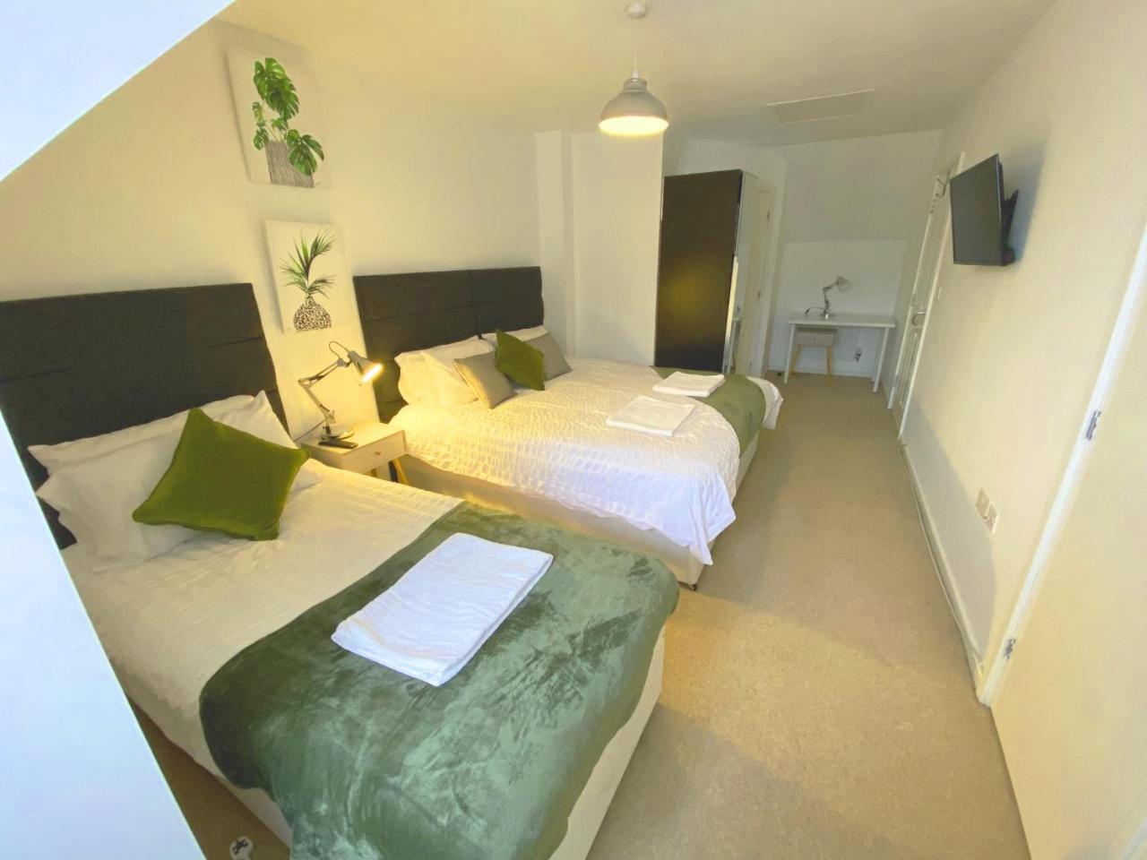 Walsall Group Accommodation Eksteriør bilde