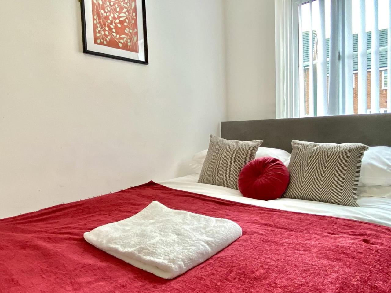 Walsall Group Accommodation Eksteriør bilde