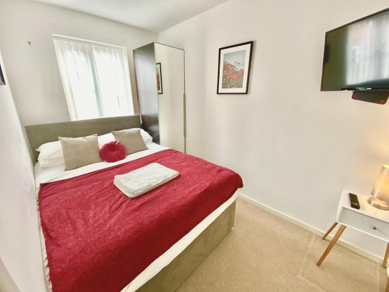 Walsall Group Accommodation Eksteriør bilde