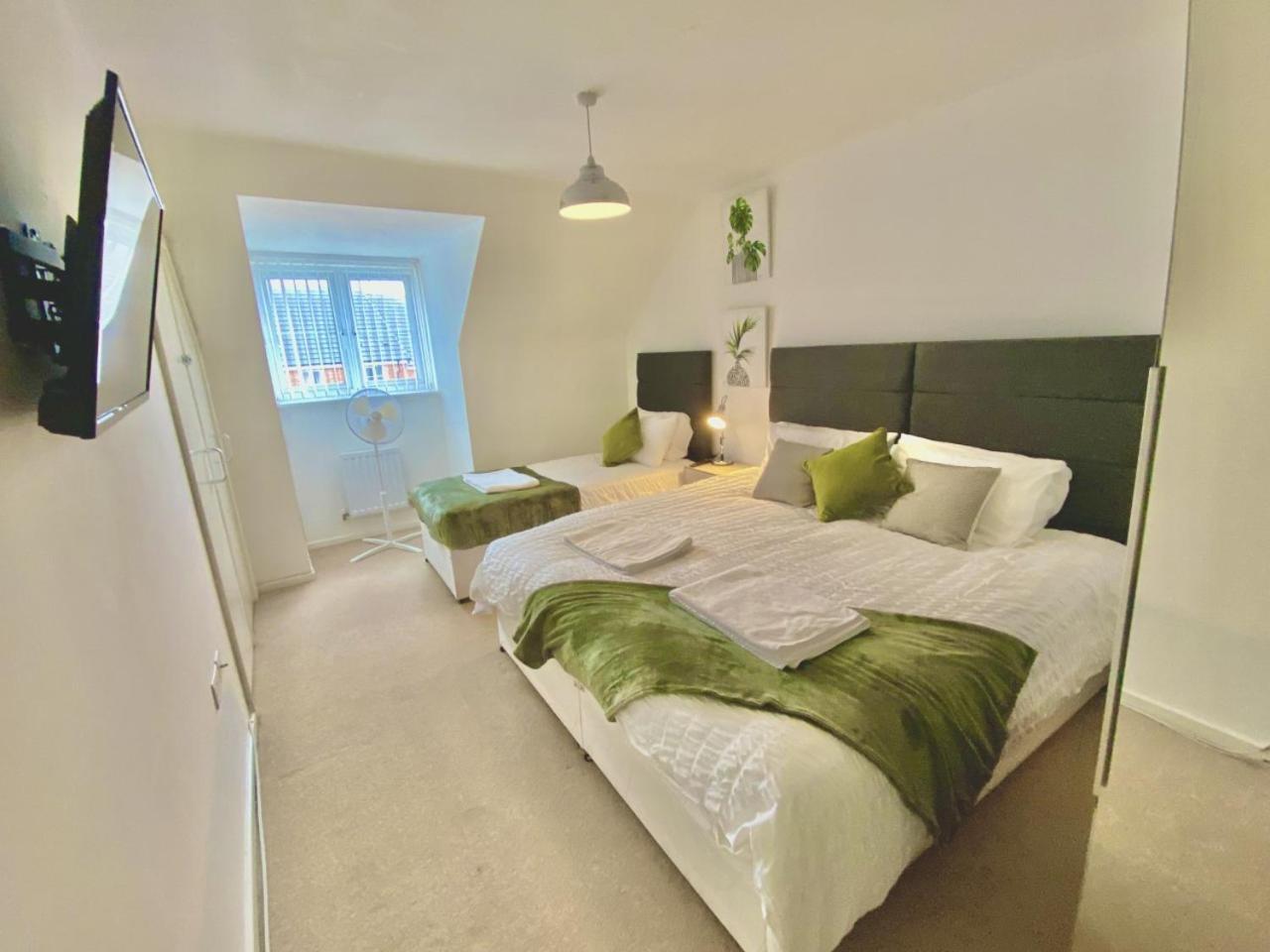Walsall Group Accommodation Eksteriør bilde