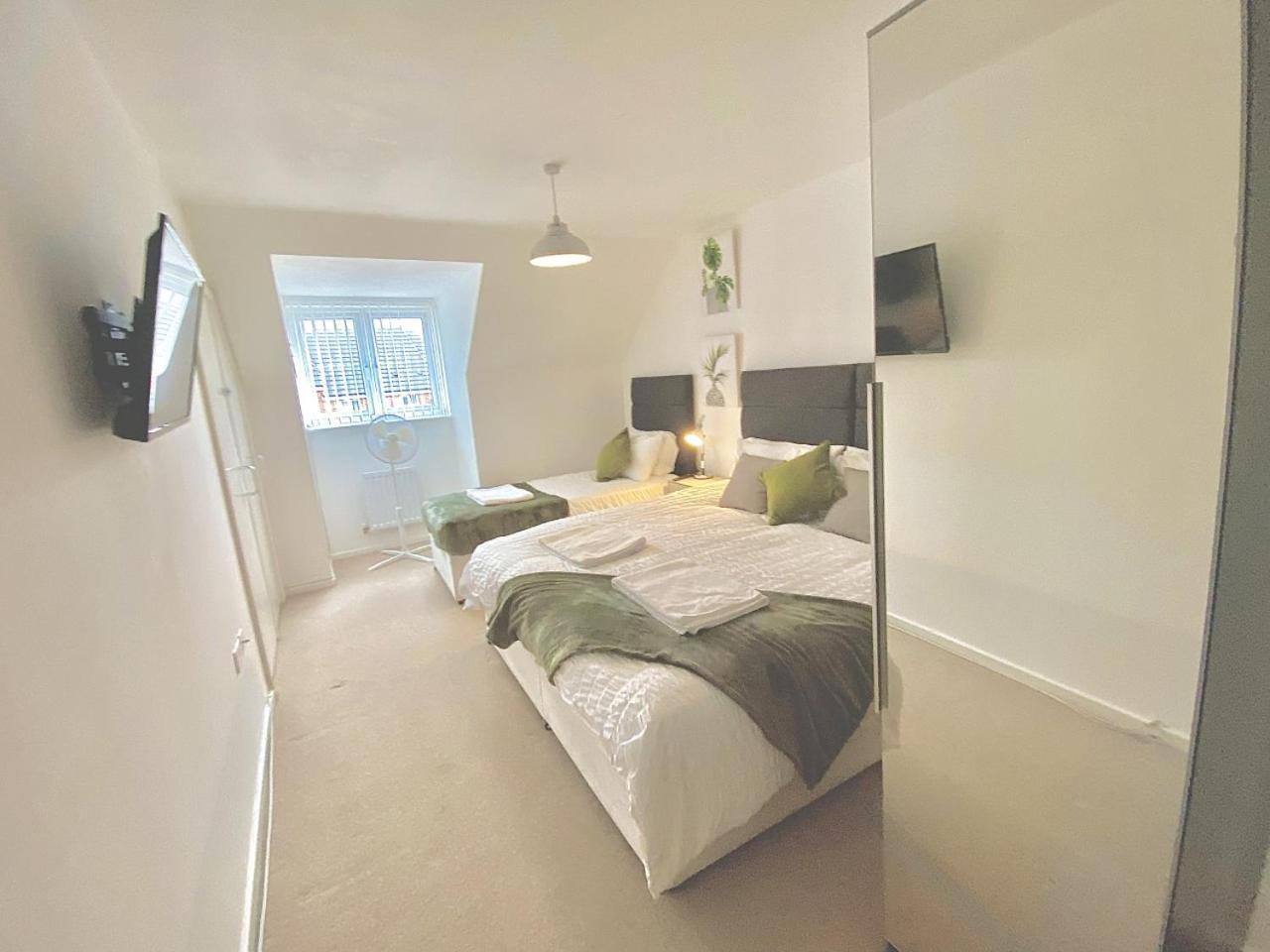 Walsall Group Accommodation Eksteriør bilde
